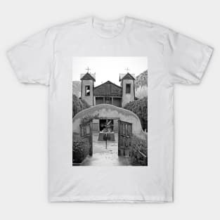 El Santuario de Chimayo Study 5 T-Shirt